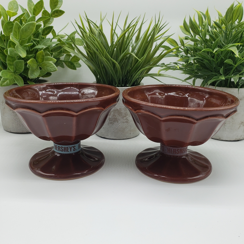 Hershey's Chocolate Vintage Set of 2 Brown Ceramic Sundae Dessert Bowls